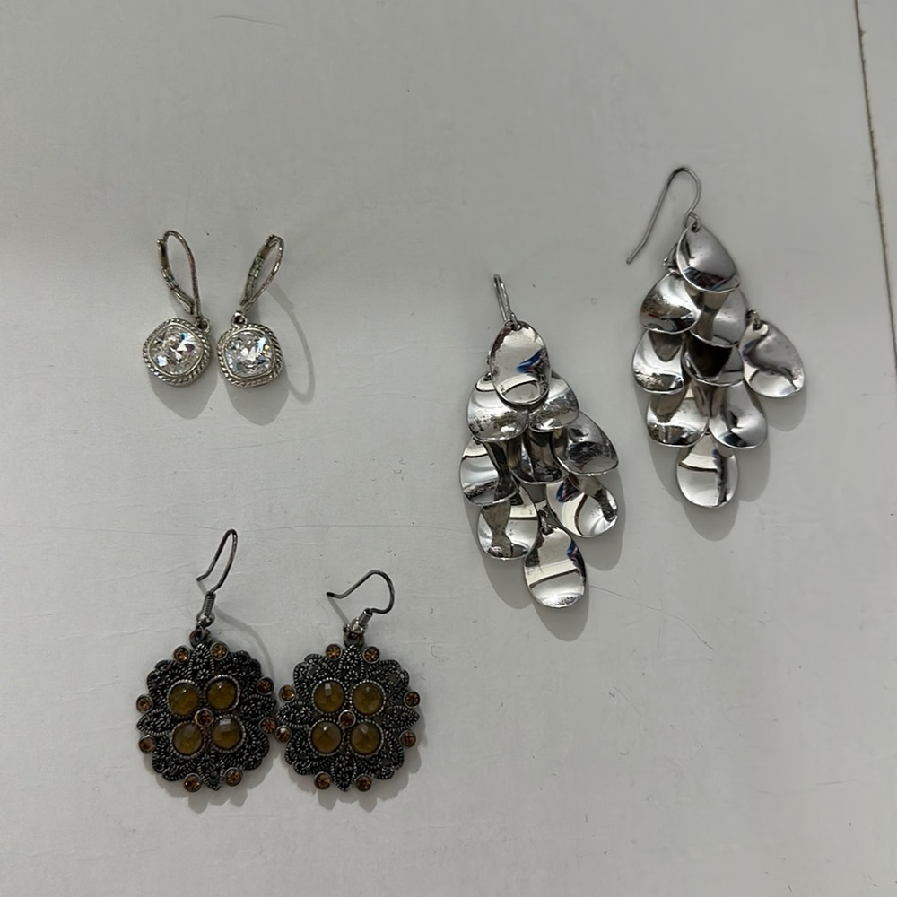 Lot of 3 Premier Designs earrings-used